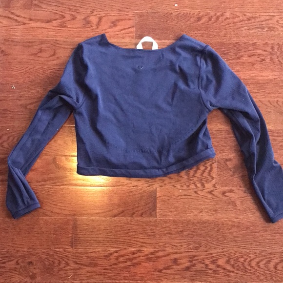 purple Lululemon workout top - Picture 2 of 2